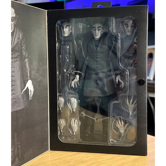 New NECA Nosferatu Ultimate Count Orlok Black and White 7" Scale Action Figure - Picture 7 of 10
